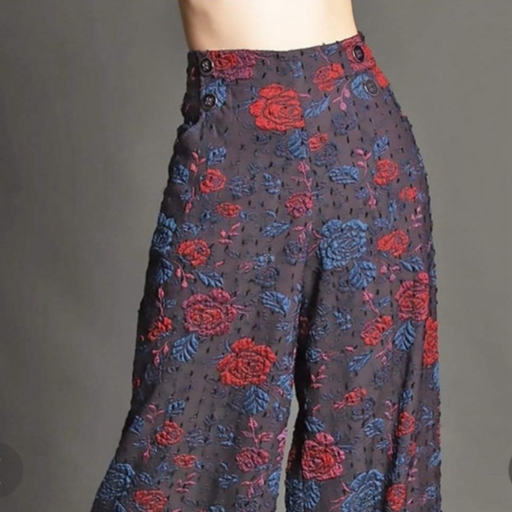 Eva Franco Hepburn Pant - Scarlet Rose. GORGEOUS ❤️